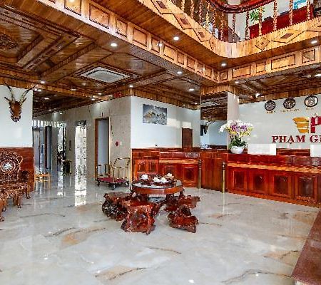Khach San Pham Gia Da Nang Exterior foto