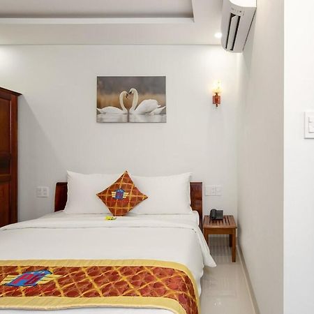 Khach San Pham Gia Da Nang Exterior foto